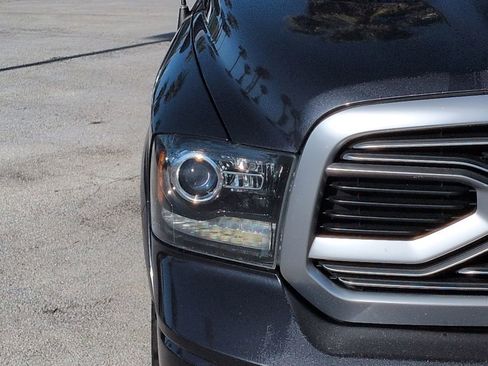 Used 2018 RAM 1500 Limited RWD image 9