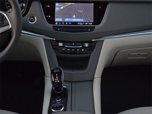 Used 2025 Cadillac XT5 Premium Luxury w/ LPO, Floor Liner Package image 20