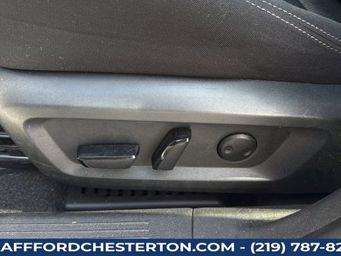 Used 2024 Nissan Rogue SV FWD image 15