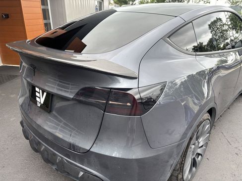 Used 2021 Tesla Model Y Performance AWD/4WD image 7