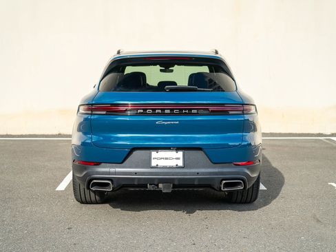 Certified 2026 Porsche Cayenne AWD/4WD image 7