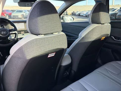 New 2026 Hyundai Elantra Limited image 15