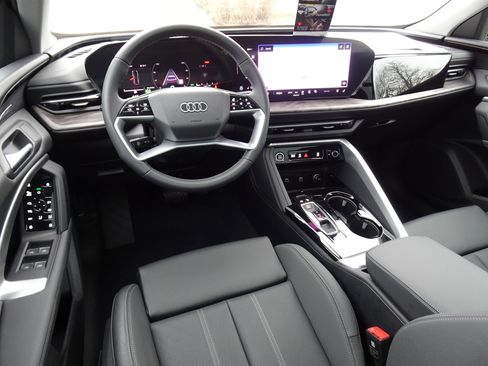 New 2025 Audi Q5 Premium Plus image 5