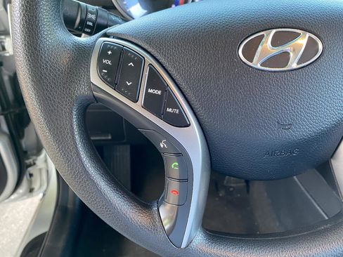 Used 2014 Hyundai Elantra GT FWD image 55