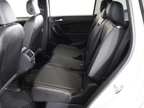 Used 2023 Volkswagen Tiguan SE R-Line FWD image 35