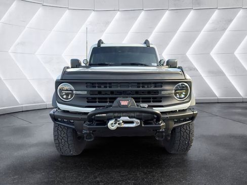 Used 2023 Ford Bronco 2-Door w/ Sasquatch Package AWD/4WD image 2