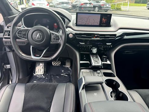Used 2023 Acura MDX A-Spec image 18