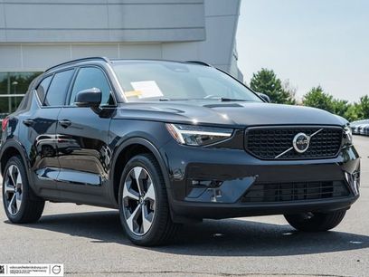 Used 2024 Volvo XC40 B5 Plus w/ Protection Package Premier