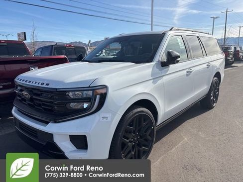New 2026 Ford Expedition Max Platinum image 2