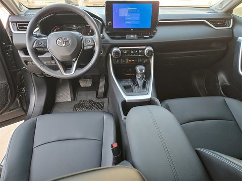 Used 2025 Toyota RAV4 XLE Premium image 12