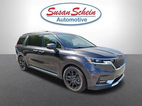 Used 2022 Kia Carnival SX FWD image 22