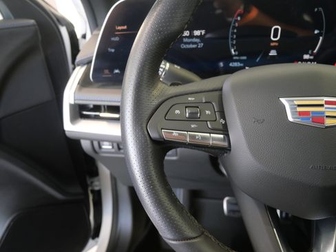 Used 2024 Cadillac XT4 Sport w/ Technology Package image 23