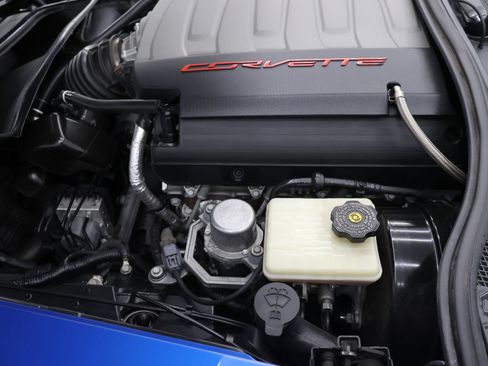 Used 2014 Chevrolet Corvette Stingray Convertible w/ 2LT Preferred Equipment Group RWD image 16