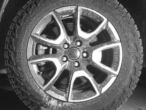 Used 2025 Jeep Compass Trailhawk AWD/4WD image 12