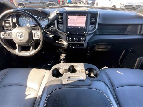 Used 2024 RAM 2500 Tradesman w/ Chrome Appearance Group image 10