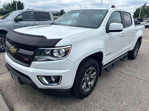 Used 2016 Chevrolet Colorado Z71 AWD/4WD image 5