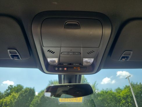 Used 2019 Cadillac XT5 Premium Luxury FWD image 33
