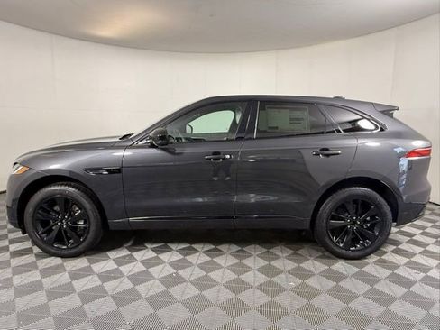 Used 2025 Jaguar F-PACE R-Dynamic S image 4