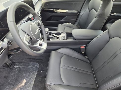 New 2026 Kia K5 EX image 9