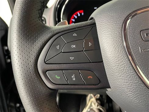 Certified 2025 Dodge Durango GT image 11