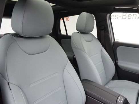 Used 2026 Mercedes-Benz GLA 250 image 16