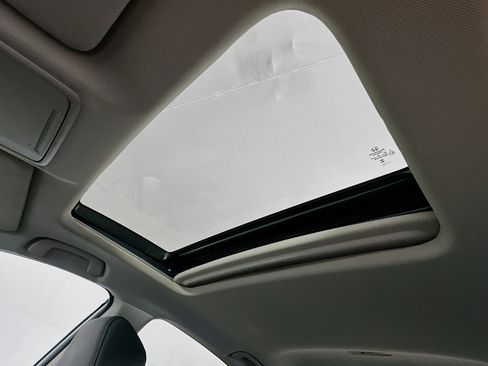 Used 2024 Honda Accord EX-L image 24