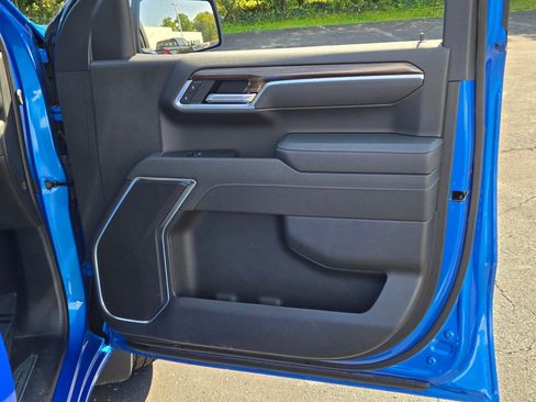 Used 2025 Chevrolet Silverado 1500 LT image 5