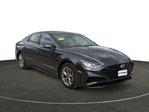 Used 2021 Hyundai Sonata SEL FWD image 9