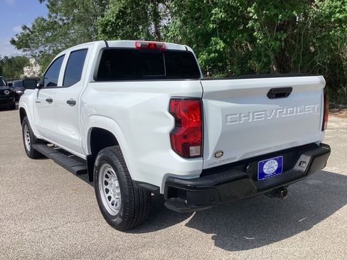 Used 2025 Chevrolet Colorado W/T w/ Advanced Trailering Package RWD image 7