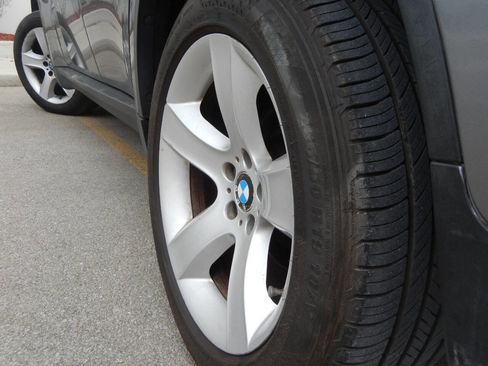 Used 2009 BMW X6 xDrive35i image 16