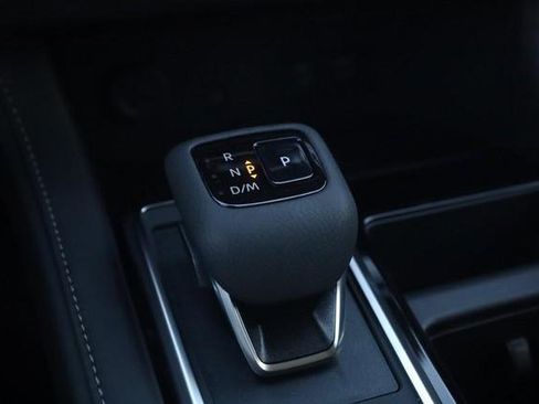 New 2026 Nissan Pathfinder SV AWD/4WD image 18