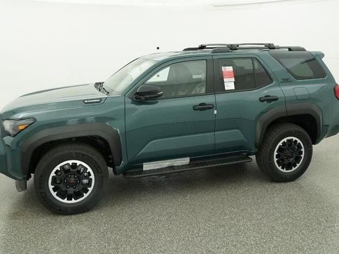New 2025 Toyota 4Runner TRD Off-Road image 2