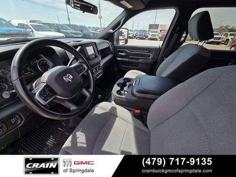 Used 2024 RAM 3500 SLT w/ Quick Order Package 2YG SLT AWD/4WD image 9