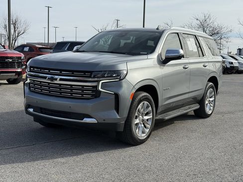 Used 2023 Chevrolet Tahoe Premier image 3