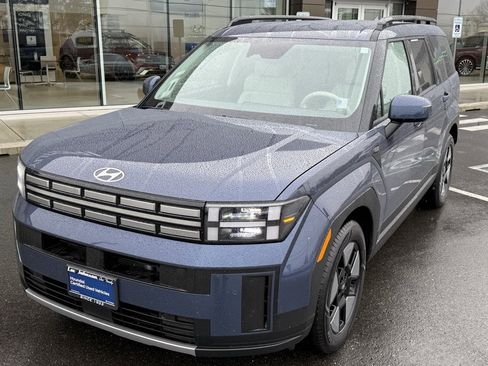 Used 2025 Hyundai Santa Fe SEL image 8