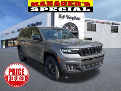Used 2025 Jeep Grand Cherokee L Laredo