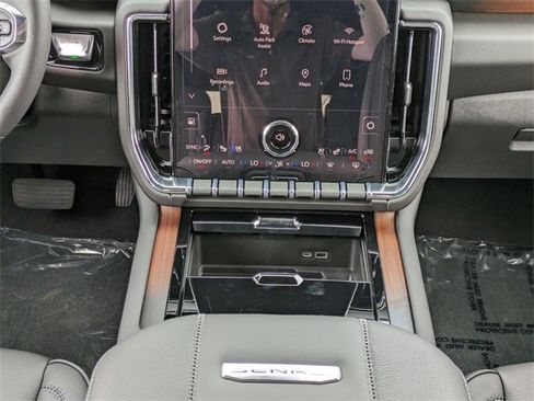 New 2026 GMC Yukon XL Denali w/ Sun & Power Step Package image 23