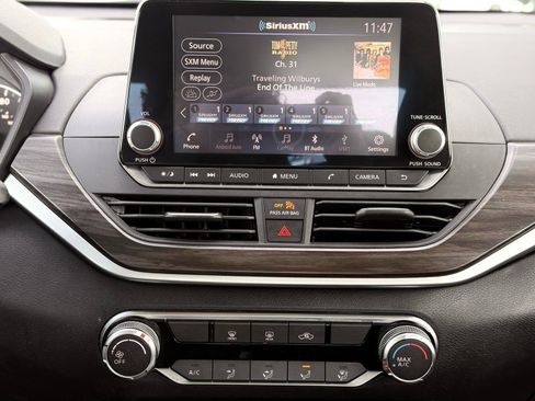 Used 2023 Nissan Altima 2.5 SV image 30