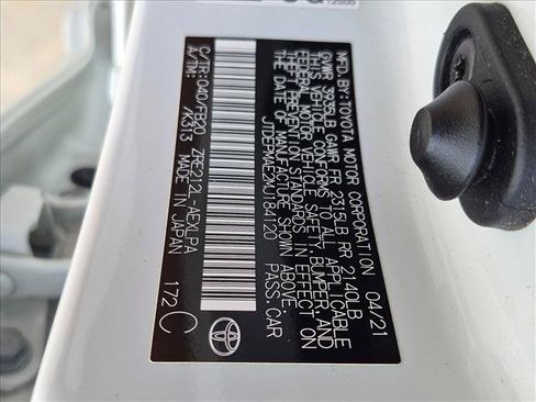 Used 2021 Toyota Corolla LE FWD image 15