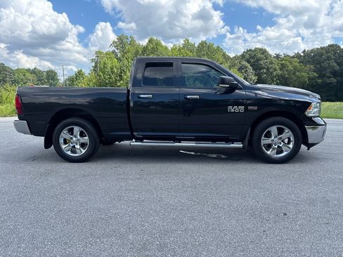 Used 2017 RAM 1500 Big Horn RWD image 5