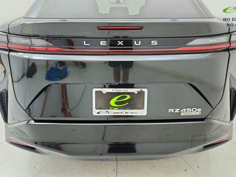 Used 2023 Lexus RZ 450e Premium w/ Technology Package AWD/4WD image 11