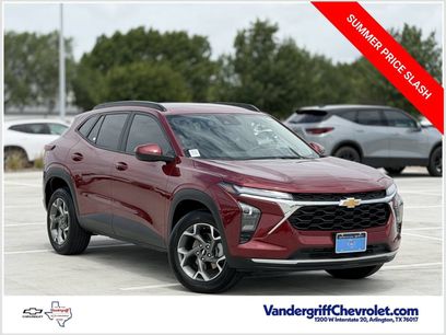 Certified 2025 Chevrolet Trax LT w/ Driver Confidence Package