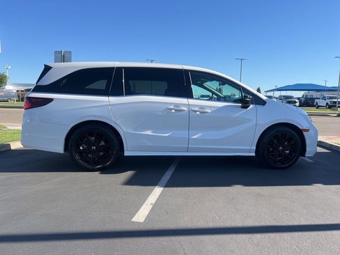 Used 2025 Honda Odyssey Sport-L image 9