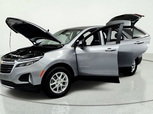 Used 2024 Chevrolet Equinox LT FWD image 9