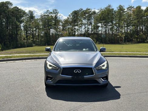 Used 2018 INFINITI Q50 Luxe w/ Essential Package (3.0T Luxe) image 2