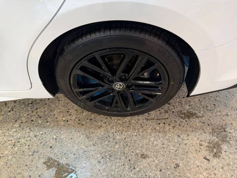 Used 2026 Toyota Camry SE FWD image 30