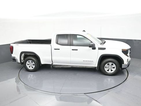 Used 2024 GMC Sierra 1500 Pro w/ Pro Value Package AWD/4WD image 39