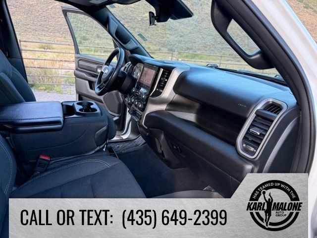 Used 2025 RAM 1500 Warlock AWD/4WD image 36