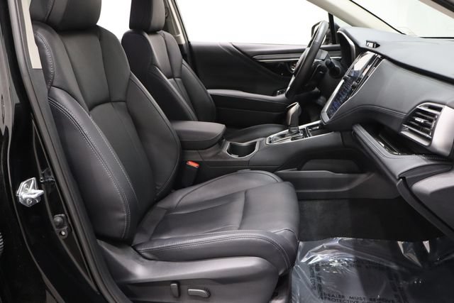 Used 2024 Subaru Outback Touring AWD/4WD image 17