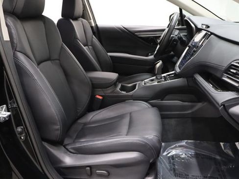 Used 2024 Subaru Outback Touring AWD/4WD image 17